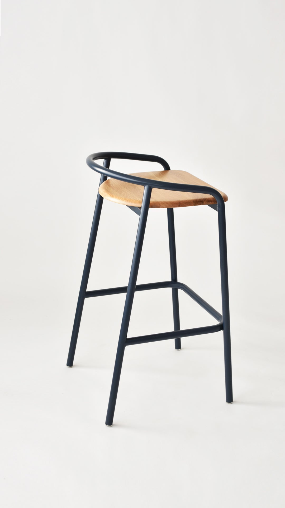 BENDER 30" Bar Stool